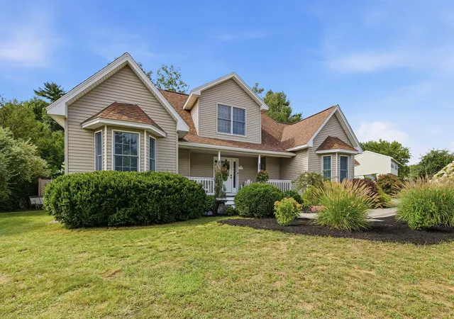 2nd image of 12 Pasture Dr, Franklin, NH 03235 | MLS# 5107102