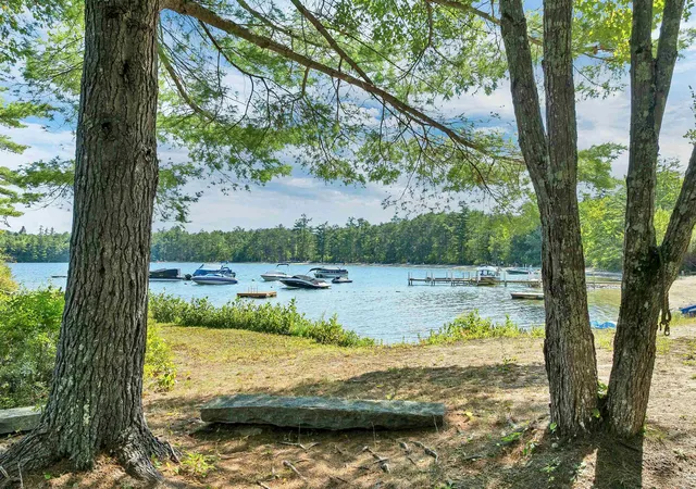 1st image of 10 Hipson Ln, Alexandria, NH 03222 | MLS# 5107105