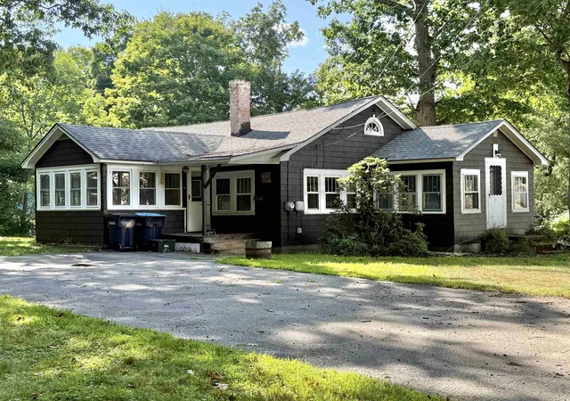 1st image of 32 Steeple Vw, Concord, NH 03303 | MLS# 5107114