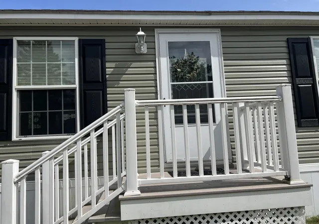 Photo 3 of Manufactured home for sale at 139 Bluefish Blvd, Portsmouth, NH 03801 | MLS# 5107117 | Listing updated on 2026-10-13