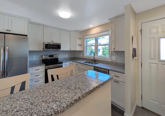 5th image of 36 Long Hill Rd, Peterborough, NH 03458 | MLS# 5107132