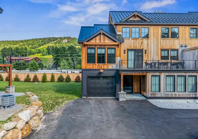 2nd image of 17 Black Diamond Rd #5, Conway, NH 03860 | MLS# 5107135