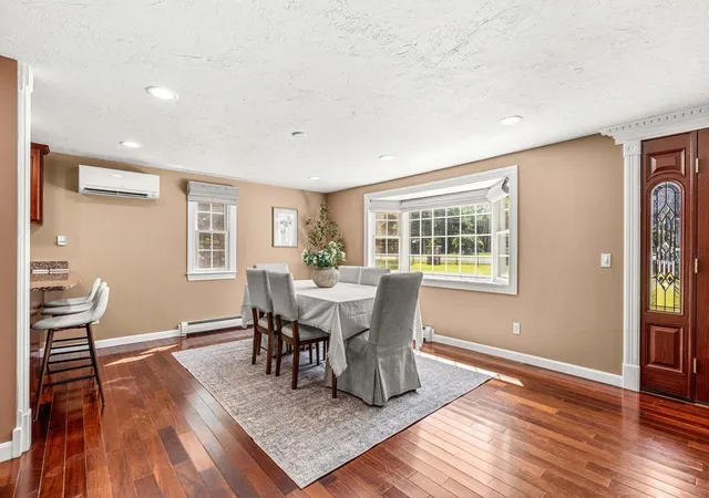 4th image of 224 New Boston Rd, Goffstown, NH 03045 | MLS# 5107136