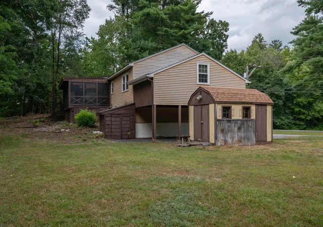 3rd image of 72 Back River Rd, Merrimack, NH 03054 | MLS# 5107141
