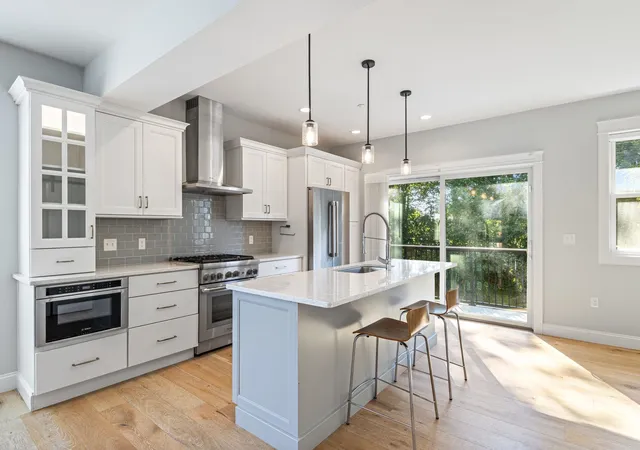 1st image of 30 Cate St #18, Portsmouth, NH 03801 | MLS# 5107142