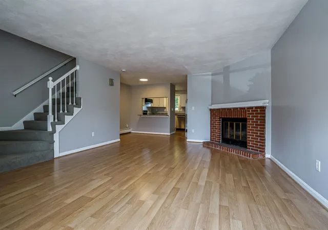 Photo 3 of Townhouse for sale at 8 Stillwater Dr, Nashua, NH 03062 | MLS# 5107144 | Listing updated on 2026-09-17