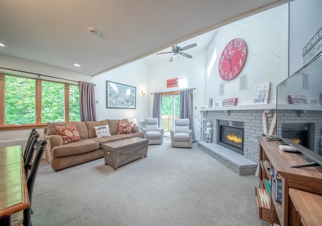 Photo 4 of Condo for sale at 11N Snow Tree Ln #Birches N, Dover, VT 05356 | MLS# 5107145 | Listing updated on 2026-08-31