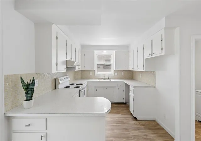 5th image of 373 Bartlett St, Manchester, NH 03102 | MLS# 5107153