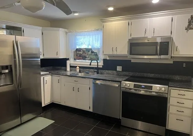 4th image of 124 Mill Rd, Hampton, NH 03842 | MLS# 5107167