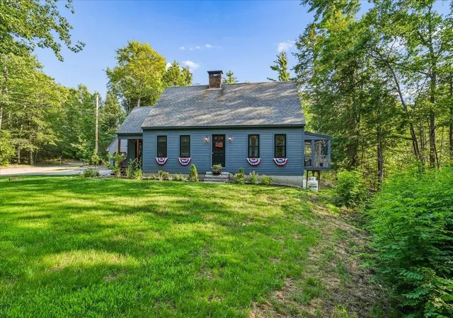 3rd image of 12 Stonehedge Turne Wy, Wakefield, NH 03872 | MLS# 5107175