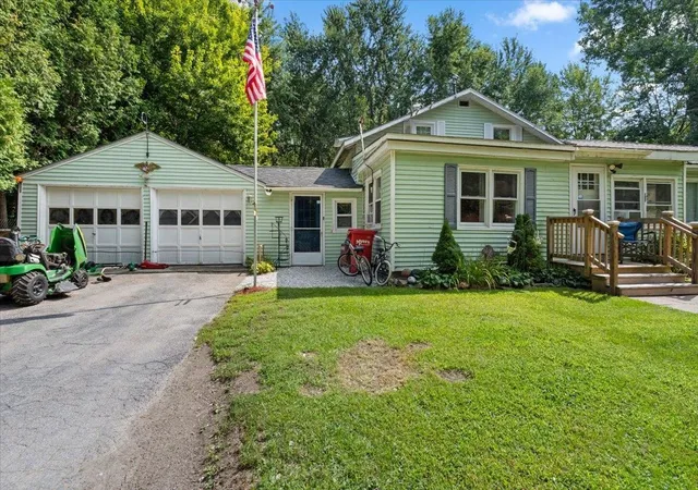 Photo 3 of Multi family home for sale at 50 North Cove Rd, Burlington, VT 05408 | MLS# 5107191 | Listing updated on 2026-08-28