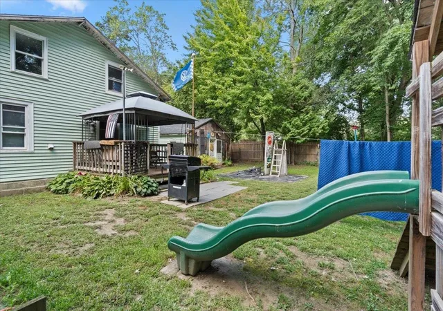 Photo 4 of House for sale at 50 North Cove Rd, Burlington, VT 05408 | MLS# 5107191 | Listing updated on 2026-08-28