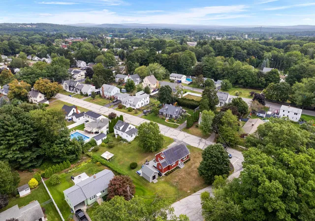 Photo 30 of Sale Pending at 10 Cody St, Manchester, NH 03109 | MLS# 5107193 | Listing updated on 2026-09-08