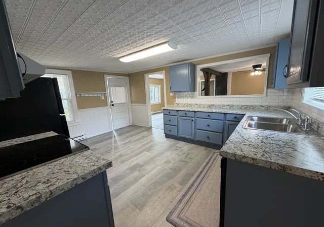5th image of 73 Ashuelot Main St, Winchester, NH 03441 | MLS# 5107206