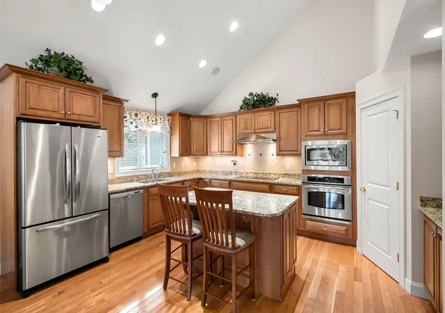 Photo 3 of Sale Pending at 5 Morse St, Nashua, NH 03060 | MLS# 5107218 | Listing updated on 2026-09-05
