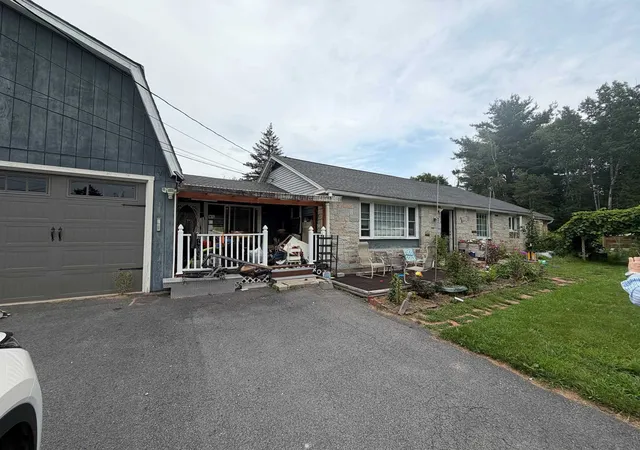 Photo 1 of Single family home for sale at 127 New Hampshire Route 25, Meredith, NH 03253 | MLS# 5107227 | Listing updated on 2026-09-02