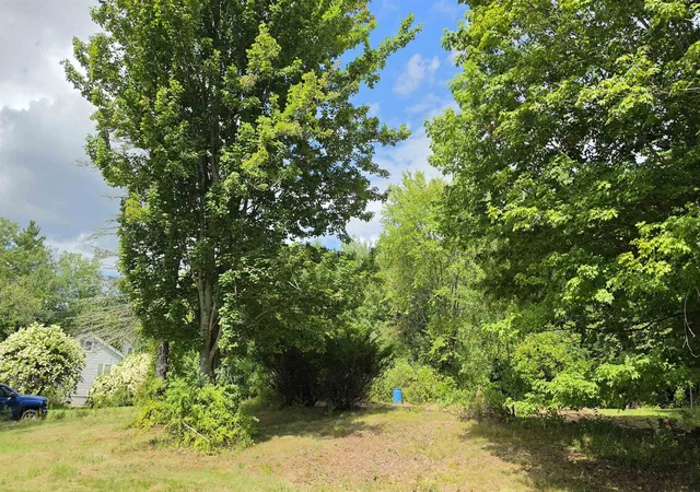 3rd image of 456 Pickering Rd, Rochester, NH 03867 | MLS# 5107236