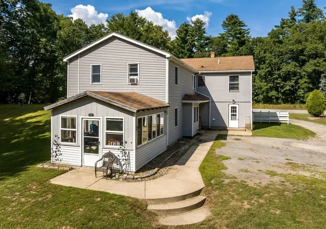 4th image of 49 Route 107, Brentwood, NH 03833 | MLS# 5107237