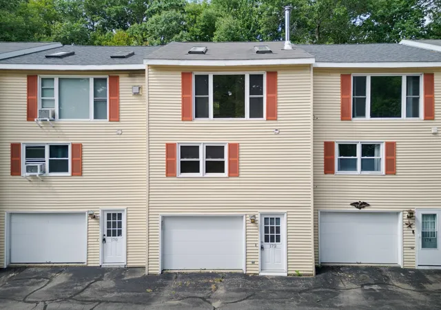 Photo 1 of Townhouse for sale at 172 Morse Rd, Manchester, NH 03104 | MLS# 5107251 | Listing updated on 2026-09-03