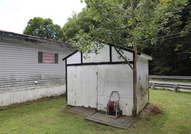 Photo 3 of Sale Pending at 11 Crescent Dr, Brattleboro, VT 05301 | MLS# 5107263 | Listing updated on 2026-09-02
