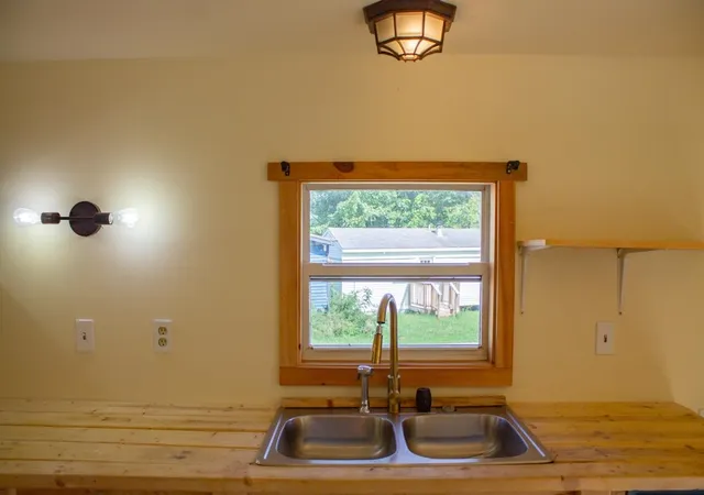 Photo 3 of Manufactured home for sale at 39 Wile St, Hinesburg, VT 05461 | MLS# 5107269 | Listing updated on 2026-08-29