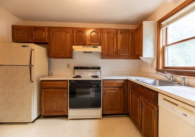 4th image of 1400 Turnpike Rd #2, New Ipswich, NH 03071 | MLS# 5107273