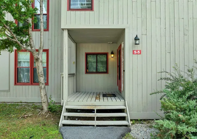 5th image of 5 Autumn Ave #5, Lincoln, NH 03251 | MLS# 5107278