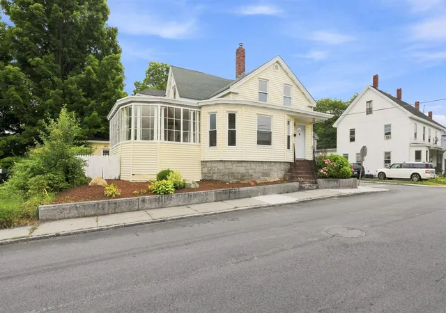 Single family home for sale at 18 Summer St, Nashua, NH 03064 | MLS# 5107286
