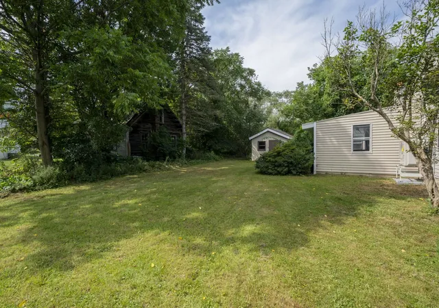 5th image of 13 Fairbanks Rd, Newport, NH 03773 | MLS# 5107288