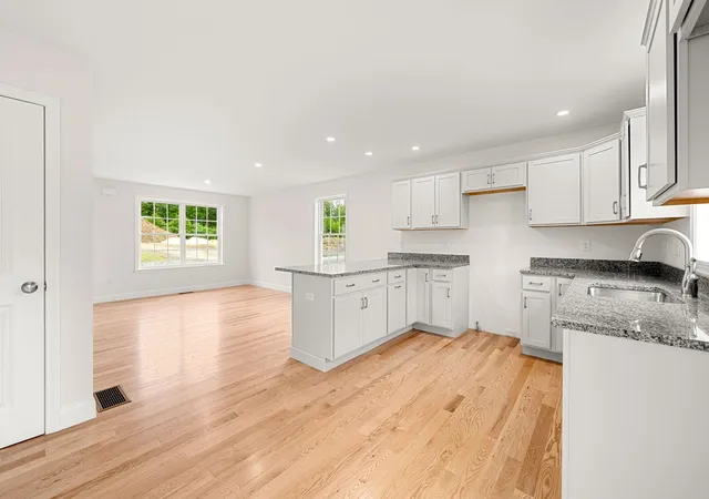 Photo 4 of Condo for sale at Unit 7 Violette Dr, Epping, NH 03042 | MLS# 5107299 | Listing updated on 2026-09-16