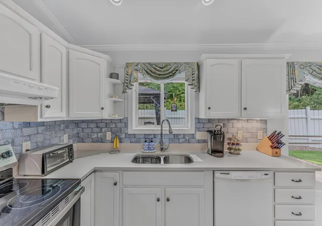5th image of 321 South St, Littleton, NH 03561 | MLS# 5107305