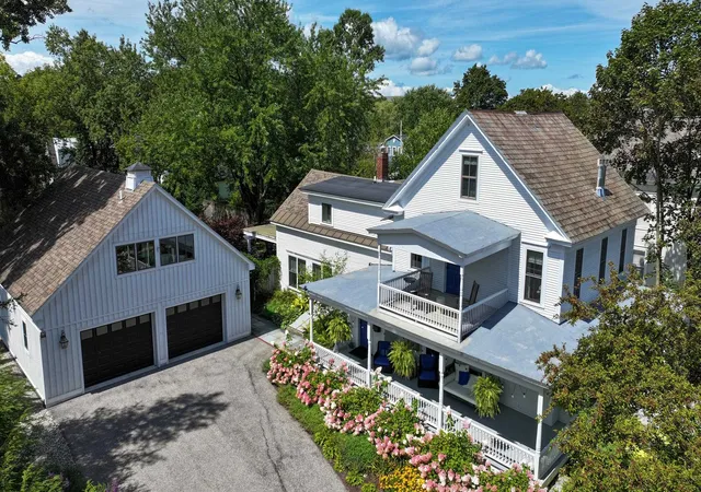 Photo 2 of Sale Pending at 40 South St, Middlebury, VT 05753 | MLS# 5107309 | Listing updated on 2026-09-15