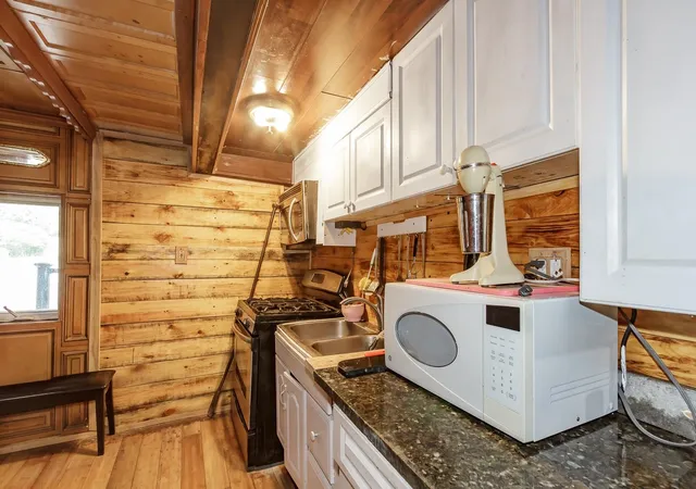 Photo 4 of Single family home for sale at 75 Old Rochester Rd, Barnstead, NH 03225 | MLS# 5107325 | Listing updated on 2026-10-14