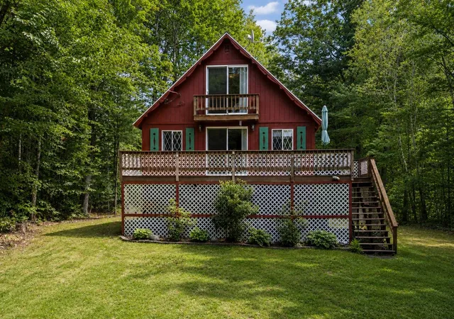 Photo 1 of Single family home for sale at 38 Mountain View Dr, Moultonborough, NH 03254 | MLS# 5107361 | Listing updated on 2026-09-03