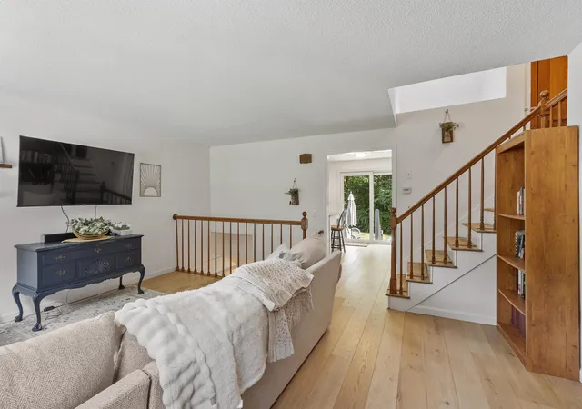 5th image of 34 Hemlock Cir #A, Sandown, NH 03873 | MLS# 5107370