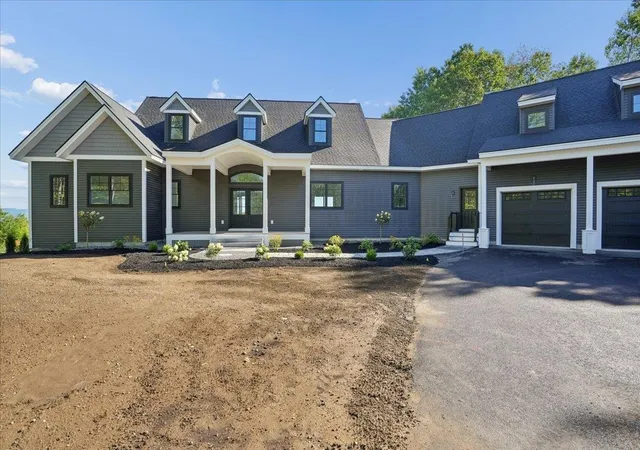 Photo 3 of Single family home for sale at 21 Mountain Vista Dr, New Hampton, NH 03256 | MLS# 5107373 | Listing updated on 2026-09-03