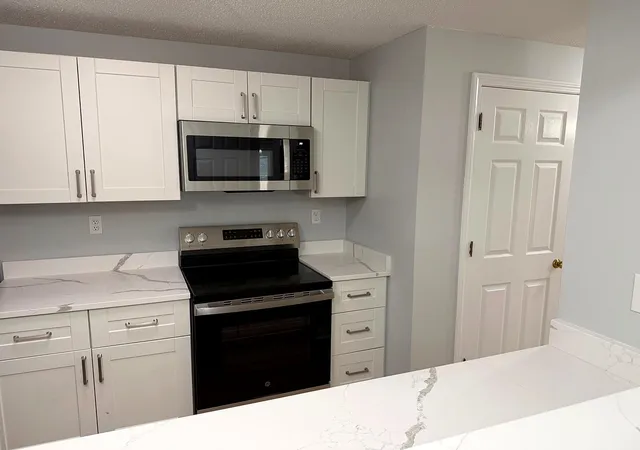 Photo 2 of Condo for sale at 2 Mayfair Ln #101, Nashua, NH 03063 | MLS# 5107379 | Listing updated on 2026-09-03