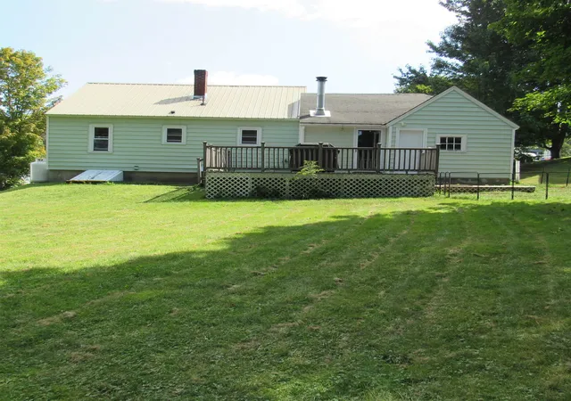Photo 1 of Single family home for sale at 9 Stone Ave, Claremont, NH 03743 | MLS# 5107396 | Listing updated on 2026-09-04