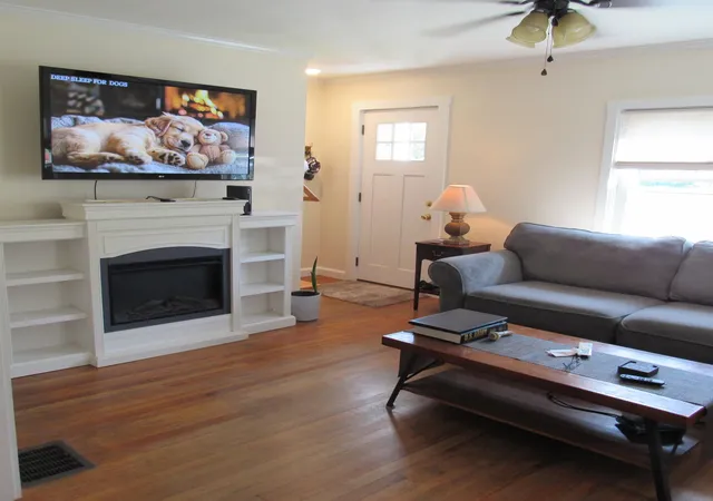 Photo 4 of Single family home for sale at 9 Stone Ave, Claremont, NH 03743 | MLS# 5107396 | Listing updated on 2026-09-04