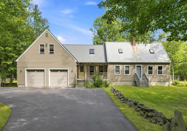 1st image of 24 Little Ln, Dunbarton, NH 03046 | MLS# 5107406