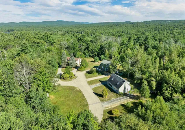 1st image of 3 And 5 Ryefield Ter, Wolfeboro, NH 03894 | MLS# 5107407