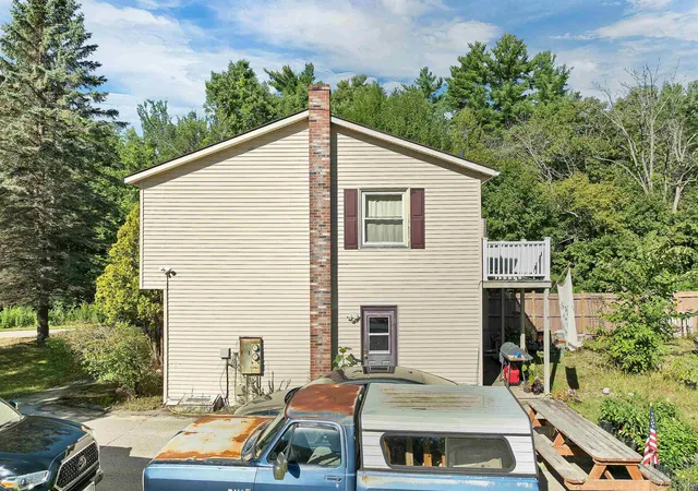 4th image of 11 And 13 Ryefield Ter, Wolfeboro, NH 03894 | MLS# 5107408