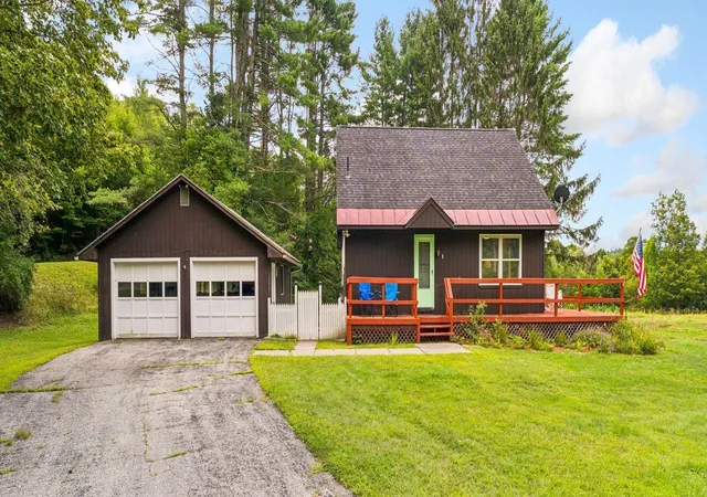 Photo 1 of Single family home for sale at 406 Rush Meadow Rd, West Windsor, VT 05037 | MLS# 5107410 | Listing updated on 2026-09-03