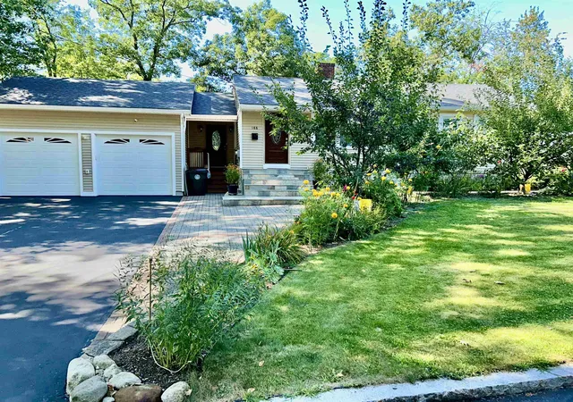 Photo 1 of Single family home for sale at 188 Tory Rd, Manchester, NH 03104 | MLS# 5107416 | Listing updated on 2026-09-07