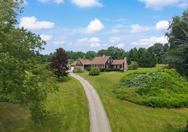 Photo 2 of Sale Pending at 303 Stage Rd, Nottingham, NH 03290 | MLS# 5107437 | Listing updated on 2026-09-21
