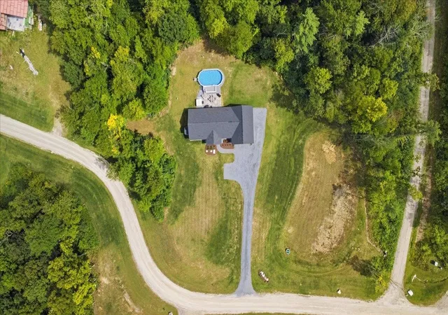 Photo 4 of Single family home for sale at 331 Hideaway Ln, Arlington, VT 05250 | MLS# 5107439 | Listing updated on 2026-09-07