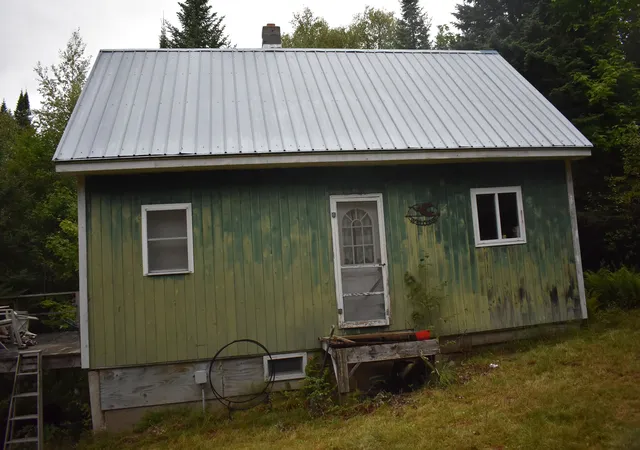 Photo 3 of Single family home for sale at 185 Driscoll Dr, Irasburg, VT 05845 | MLS# 5107449 | Listing updated on 2026-08-31
