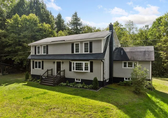 Photo 1 of Single family home for sale at 12 Algonquin Rd, Enfield, NH 03748 | MLS# 5107453 | Listing updated on 2026-09-15