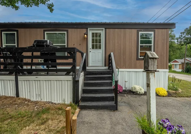 Photo 3 of Manufactured home for sale at 85 Crystal Springs Way, Somersworth, NH 03878 | MLS# 5107461 | Listing updated on 2026-08-31