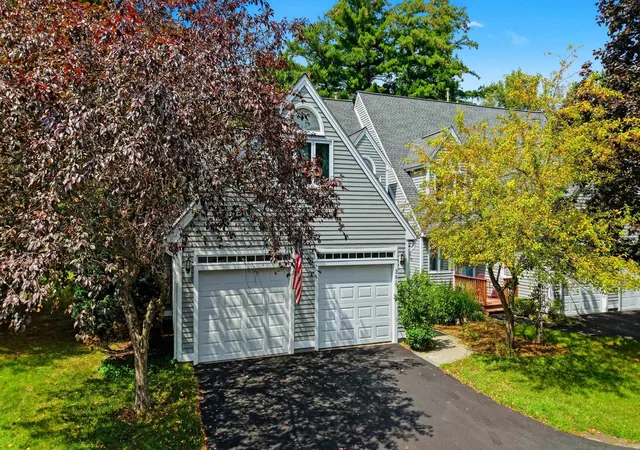 Photo 1 of Townhouse for sale at 361 Winding Pond Rd, Londonderry, NH 03053 | MLS# 5107468 | Listing updated on 2026-09-16